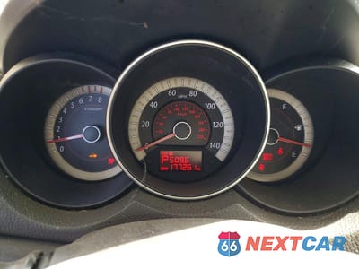 Zdjęcie 9 z 12 samochodu: 2012 KIA FORTE EX VIN:KNAFU4A20C5615884 - miniatura