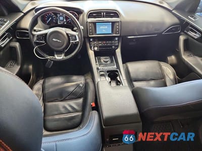 Zdjęcie 8 z 13 samochodu: 2018 JAGUAR F-PACE PRESTIGE VIN:SADCK2EV7JA251895 - miniatura