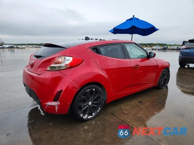 Trzecie zdjęcie samochodu z tyłu: 2012 HYUNDAI VELOSTER BASE VIN:KMHTC6AD0CU061270 - miniatura