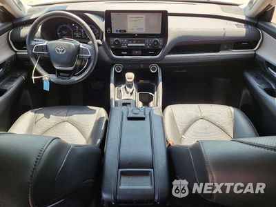 Zdjęcie 8 z 13 samochodu: 2024 TOYOTA GRAND HIGHLANDER LIMITED VIN:5TDAAAA51RS012525 - miniatura
