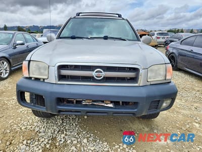 Piąte zdjęcie samochodu w środku: 2002 NISSAN PATHFINDER SE VIN:JN8DR09YX2W713900 - miniatura