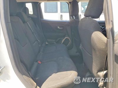 Zdjęcie 10 z 12 samochodu: 2015 JEEP RENEGADE LATITUDE VIN:ZACCJABT3FPC22235 - miniatura
