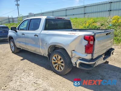 Drugie zdjęcie samochodu z przodu: 2021 CHEVROLET SILVERADO K1500 CUSTOM VIN:1GCPYBEH3MZ173692 - miniatura