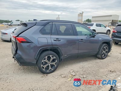 Trzecie zdjęcie samochodu z tyłu: 2023 TOYOTA RAV4 PRIME XSE VIN:JTMEB3FVXPD124915 - miniatura