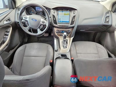 Zdjęcie 8 z 12 samochodu: 2012 FORD FOCUS SEL VIN:1FAHP3M20CL393776 - miniatura