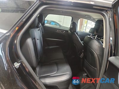 Zdjęcie 11 z 13 samochodu: 2023 KIA SPORTAGE EX VIN:KNDPVCAG2P7069058 - miniatura