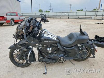 Trzecie zdjęcie samochodu z tyłu: 2017 HARLEY-DAVIDSON FLTRXS ROAD GLIDE SPECIAL VIN:1HD1KTC1XHB662641 - miniatura
