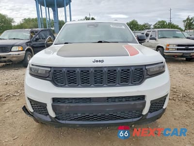 Piąte zdjęcie samochodu w środku: 2024 JEEP GRAND CHEROKEE L LAREDO VIN:1C4RJKAG5R8562146 - miniatura