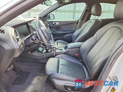 Zdjęcie 7 z 12 samochodu: 2021 BMW 228I VIN:WBA53AK00M7J04708 - miniatura