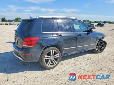 Trzecie zdjęcie samochodu z tyłu: 2013 MERCEDES-BENZ GLK 350 VIN:WDCGG5HB9DG115894 - miniatura