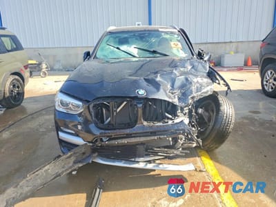 Piąte zdjęcie samochodu w środku: 2019 BMW X3 XDRIVE30I VIN:5UXTR9C5XKLD92924 - miniatura