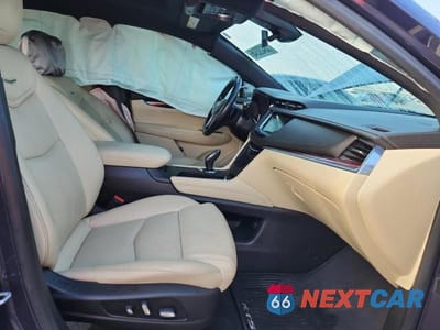 Zdjęcie 7 z 13 samochodu: 2018 CADILLAC XT5 LUXURY VIN:1GYKNCRS9JZ218378 - miniatura
