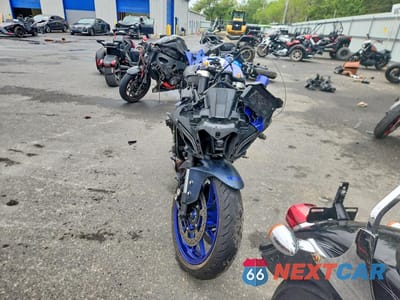 Drugie zdjęcie samochodu z przodu: 2023 YAMAHA YZFR7 VIN:JYARM38E6PA007399 - miniatura