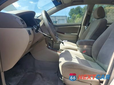 Zdjęcie 7 z 13 samochodu: 2005 TOYOTA COROLLA LE VIN:1NXBR30E35Z373511 - miniatura