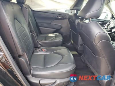 Zdjęcie 11 z 14 samochodu: 2022 TOYOTA HIGHLANDER HYBRID XLE VIN:5TDGBRCH5NS545503 - miniatura