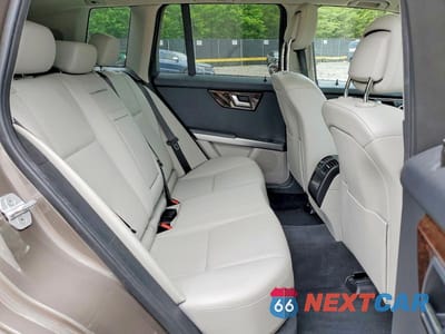 Zdjęcie 11 z 13 samochodu: 2015 MERCEDES-BENZ GLK 350 4MATIC VIN:WDCGG8JB2FG348580 - miniatura
