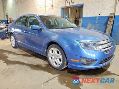 Czwarte zdjęcie samochodu z boku: 2010 FORD FUSION SE VIN:3FAHP0HA8AR186017 - miniatura
