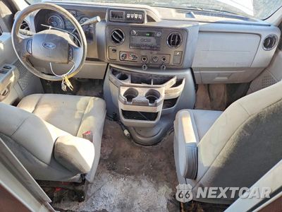 Zdjęcie 8 z 12 samochodu: 2018 FORD ECONOLINE E350 SUPER DUTY CUTAWAY VAN VIN:1FDWE3F63JDC30307 - miniatura