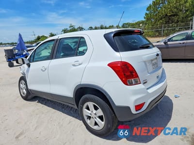Drugie zdjęcie samochodu z przodu: 2020 CHEVROLET TRAX LS VIN:KL7CJKSB9LB075824 - miniatura