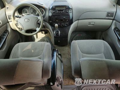 Zdjęcie 8 z 13 samochodu: 2005 TOYOTA SIENNA LE 7 PASSENGER VIN:5TDZA23C05S337424 - miniatura