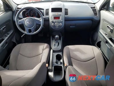 Zdjęcie 8 z 13 samochodu: 2013 KIA SOUL BASE VIN:KNDJT2A50D7504529 - miniatura