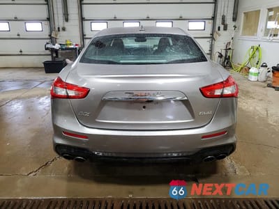 Zdjęcie 6 z 12 samochodu: 2018 MASERATI GHIBLI S VIN:ZAM57YTS9J1286225 - miniatura
