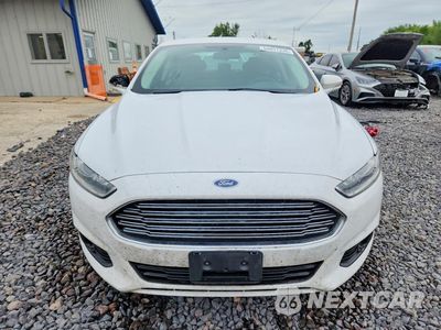 Piąte zdjęcie samochodu w środku: 2016 FORD FUSION SE VIN:3FA6P0HD8GR360551 - miniatura