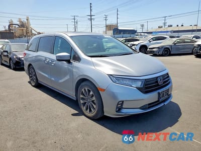 Czwarte zdjęcie samochodu z boku: 2021 HONDA ODYSSEY EXL VIN:5FNRL6H71MB011082 - miniatura