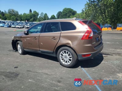 Drugie zdjęcie samochodu z przodu: 2010 VOLVO XC60 VIN:YV4992DZ9A2119881 - miniatura
