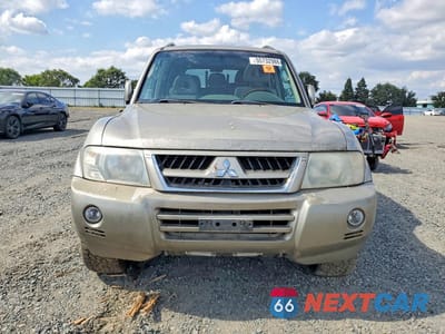 Piąte zdjęcie samochodu w środku: 2004 MITSUBISHI MONTERO LIMITED VIN:JA4MW51S04J009224 - miniatura