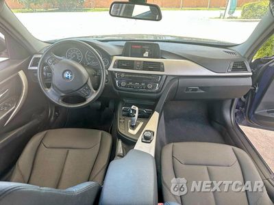 Zdjęcie 9 z 14 samochodu: 2018 BMW 320 I VIN:WBA8E1G50JNU91361 - miniatura