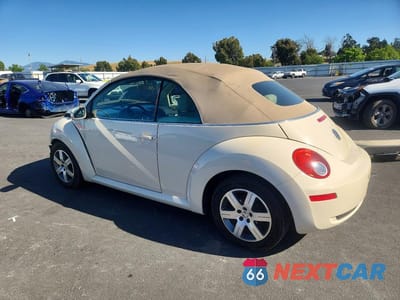 Drugie zdjęcie samochodu z przodu: 2006 VOLKSWAGEN NEW BEETLE CONVERTIBLE OPTION PACKAGE 1 VIN:3VWRG31Y06M320253 - miniatura