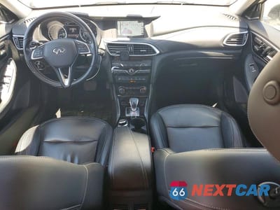 Zdjęcie 8 z 12 samochodu: 2017 INFINITI QX30 PREMIUM VIN:SJKCH5CR3HA022901 - miniatura