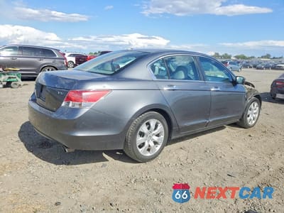 Trzecie zdjęcie samochodu z tyłu: 2010 HONDA ACCORD EXL VIN:1HGCP3F87AA025093 - miniatura
