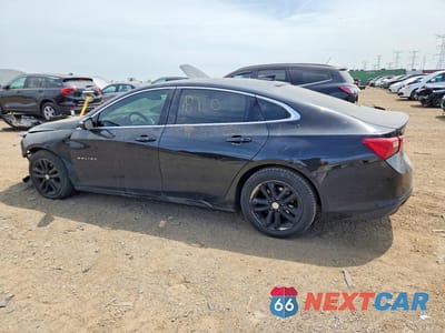 Drugie zdjęcie samochodu z przodu: 2017 CHEVROLET MALIBU LT VIN:1G1ZE5ST7HF117234 - miniatura