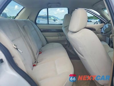 Zdjęcie 10 z 13 samochodu: 2007 MERCURY GRAND MARQUIS GS VIN:2MEFM74V27X615284 - miniatura