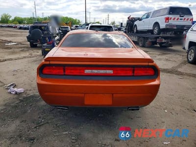 Zdjęcie 6 z 12 samochodu: 2011 DODGE CHALLENGER R VIN:2B3CJ5DT9BH542712 - miniatura