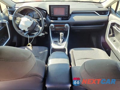 Zdjęcie 8 z 12 samochodu: 2019 TOYOTA RAV4 XLE VIN:2T3W1RFV7KC008112 - miniatura