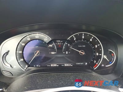 Zdjęcie 9 z 12 samochodu: 2017 BMW 540 XI VIN:WBAJE7C35HG890502 - miniatura