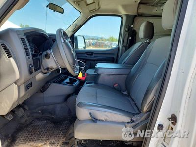 Zdjęcie 7 z 13 samochodu: 2016 NISSAN NV 2500 HD SV DELIVERY VAN VIN:1N6BF0KY7GN816479 - miniatura
