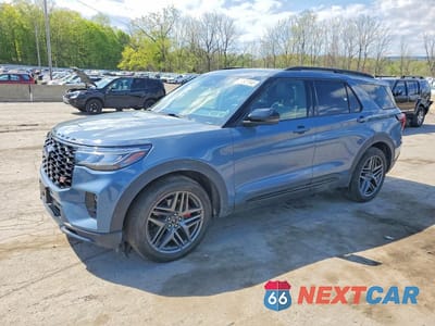 2025 FORD EXPLORER ST 1FMWK8GC9SGC52645 - główne zdjęcie licytacji z USA - miniatura