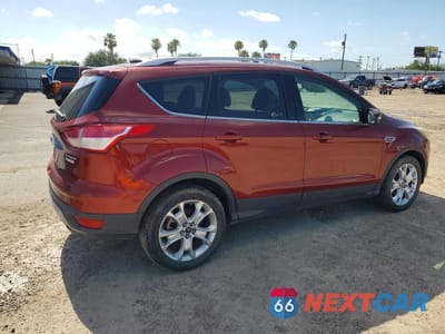 Trzecie zdjęcie samochodu z tyłu: 2016 FORD ESCAPE TITANIUM VIN:1FMCU0JX3GUB97435 - miniatura