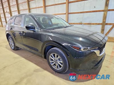 Czwarte zdjęcie samochodu z boku: 2025 MAZDA CX-5 SELECT VIN:JM3KFBBL9S0724452 - miniatura
