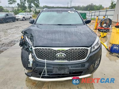 Piąte zdjęcie samochodu w środku: 2016 KIA SORENTO SX LIMITED V6 VIN:5XYPK4A56GG056605 - miniatura