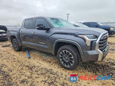 Czwarte zdjęcie samochodu z boku: 2026 TOYOTA TUNDRA CREWMAX LIMITED VIN:5TFJA5DB9TX368912 - miniatura