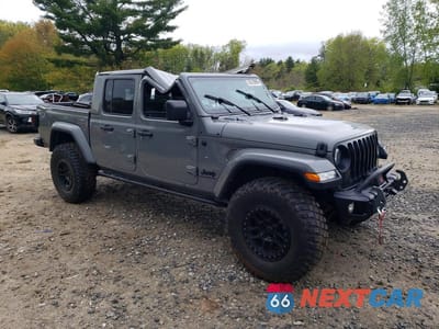 Czwarte zdjęcie samochodu z boku: 2021 JEEP GLADIATOR OVERLAND VIN:1C6HJTFG2ML604585 - miniatura