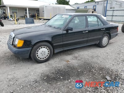 1987 MERCEDES-BENZ 300 E WDBEA30DXHA402295 - główne zdjęcie licytacji z USA - miniatura