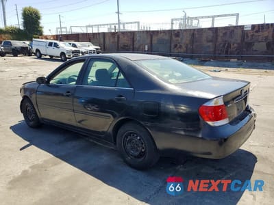 Drugie zdjęcie samochodu z przodu: 2005 TOYOTA CAMRY LE VIN:4T1BE32K05U023574 - miniatura