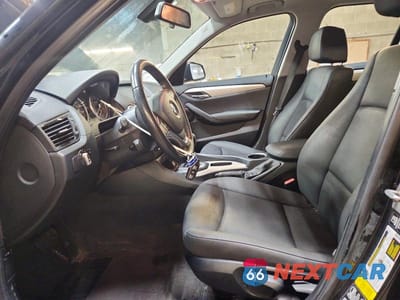 Zdjęcie 7 z 13 samochodu: 2014 BMW X1 XDRIVE28I VIN:WBAVL1C59EVY20949 - miniatura
