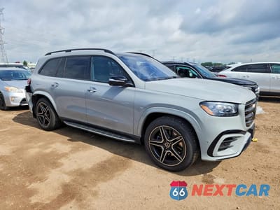 Czwarte zdjęcie samochodu z boku: 2025 MERCEDES-BENZ GLS 450 4MATIC VIN:4JGFF5KEXSB477004 - miniatura